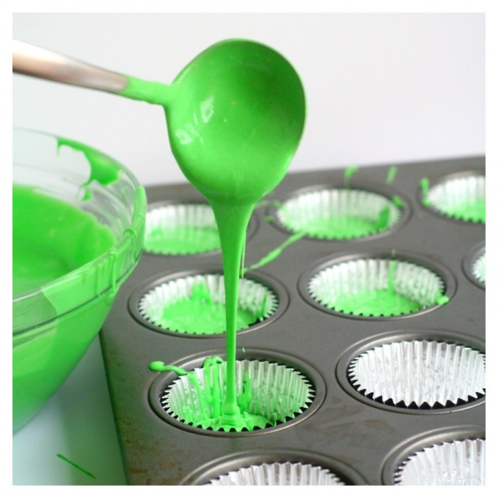Pouring Slime Cupcake Recipe