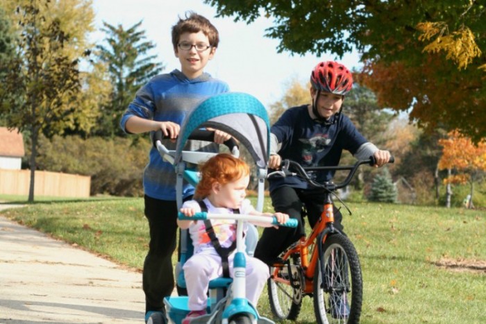 Family Bike Rides Bonding 2