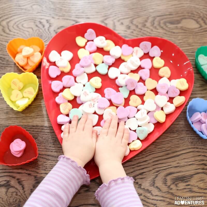 Toddler Simple Activities for Valentines Day