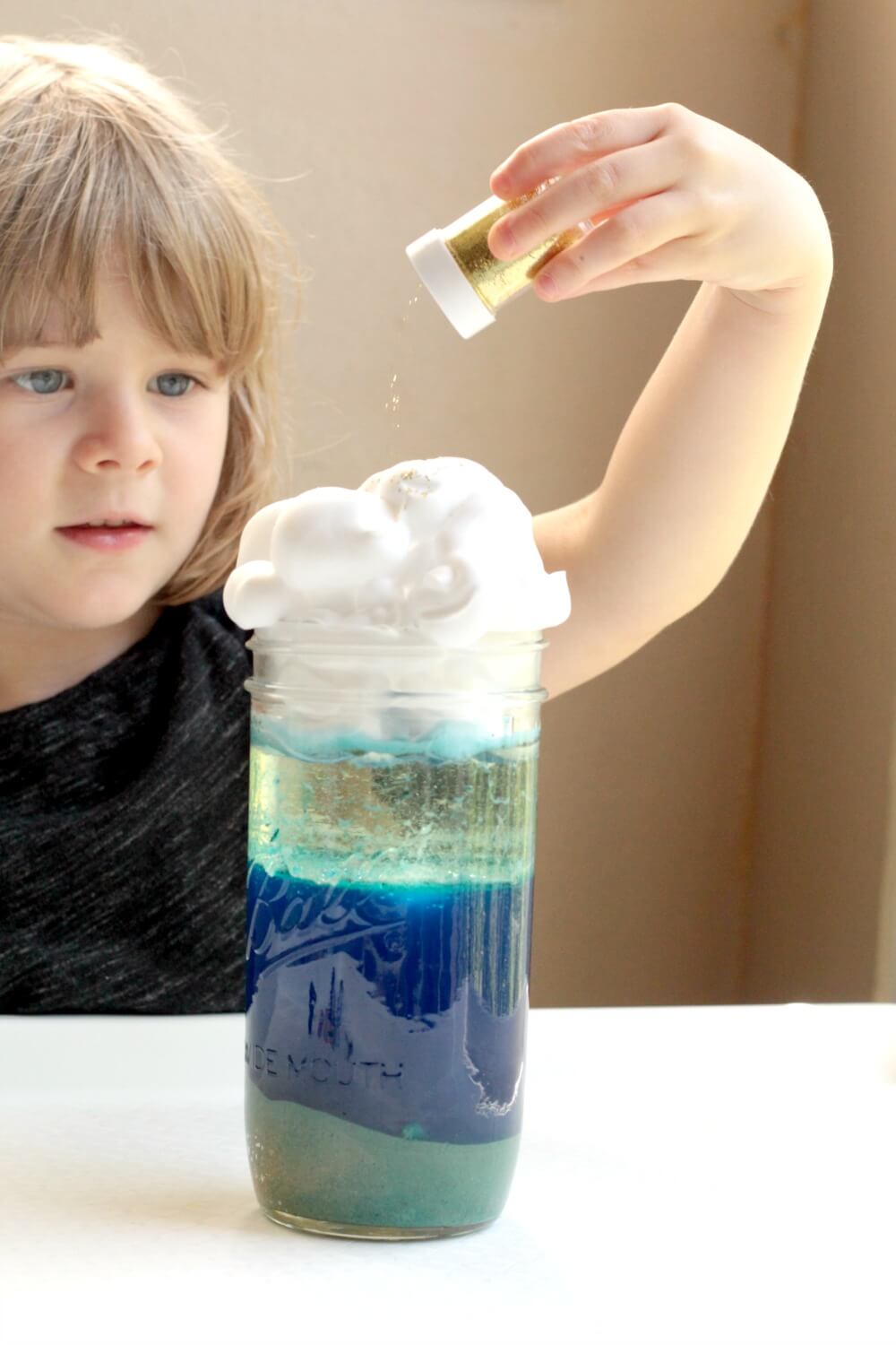 Teach kids about density and the ocean at the same time with this super fun beach density jar! Kids will love combining summer fun with science!