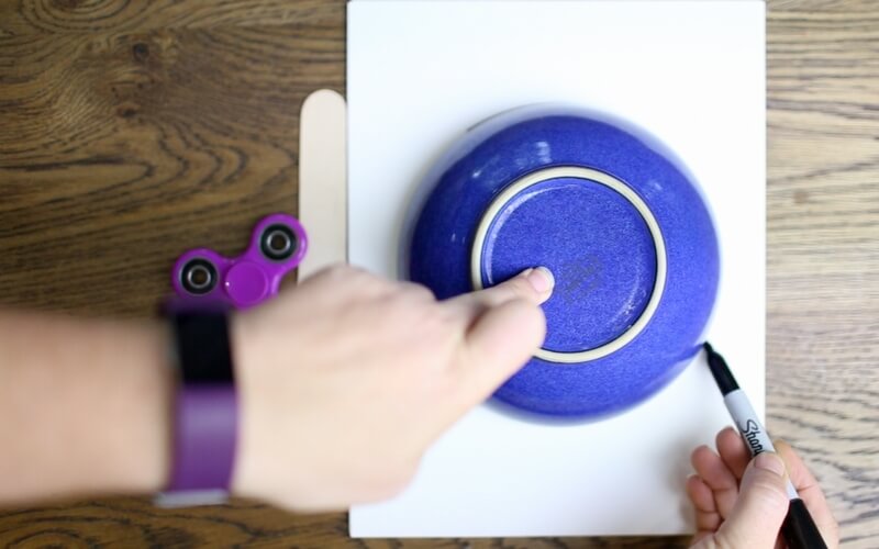 Kick Boredom to the Curb with this DIY Fidget Spinner Hack